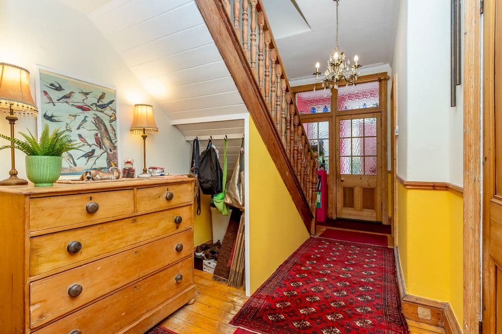 25 Kenmure Avenue, Willowbrae, Edinburgh EH8 - Image 3
