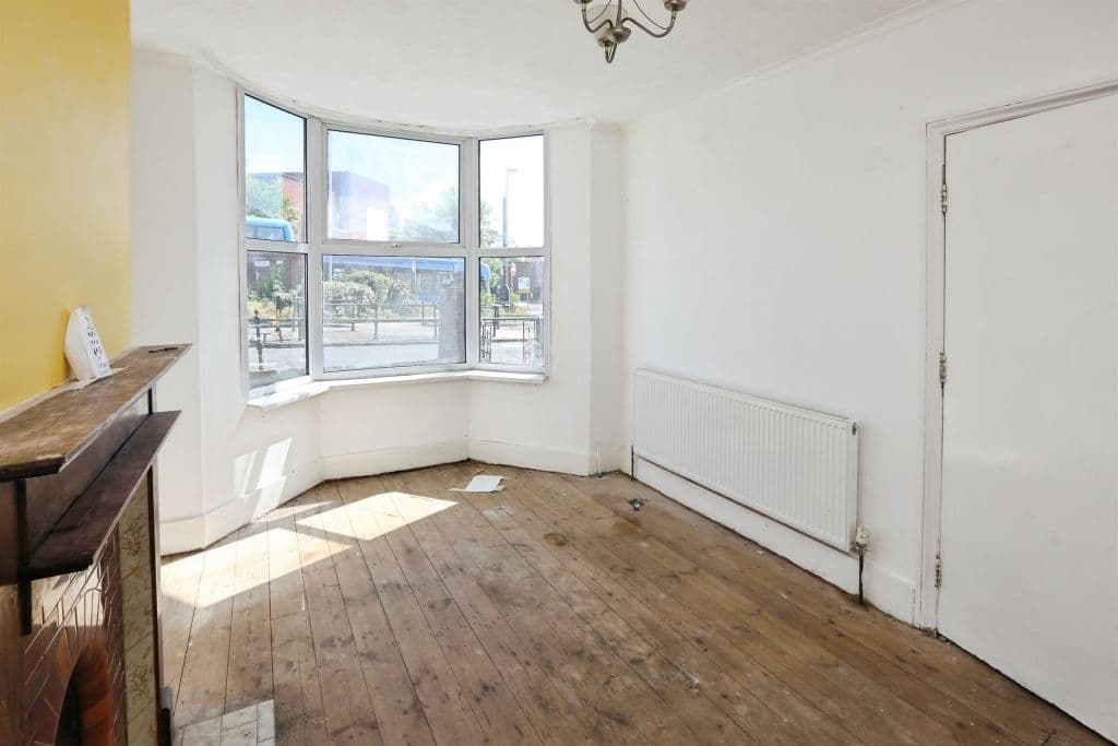 Hartlands Road, Fareham PO16 - Image 3