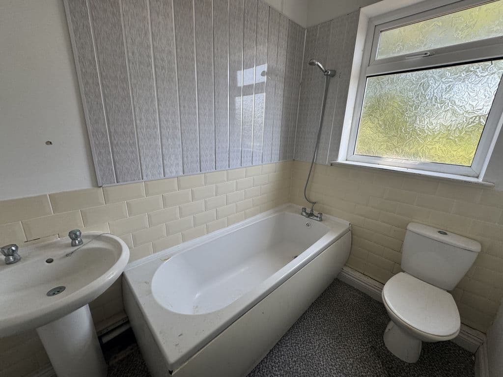 Eighth Street, Peterlee, County Durham SR8 - Image 7