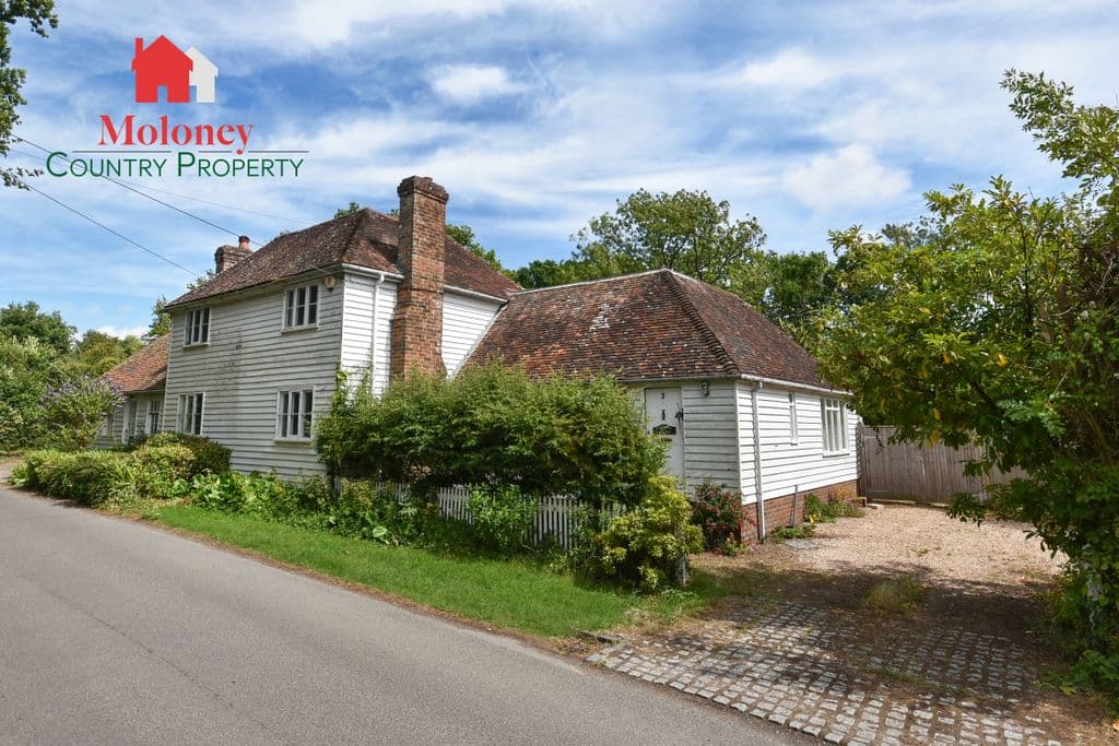 Rural Ewhurst Green, East Sussex TN32 - Image 1
