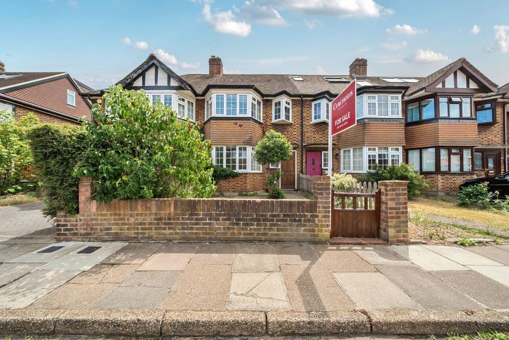 View property at Lawrence Road, Richmond TW10