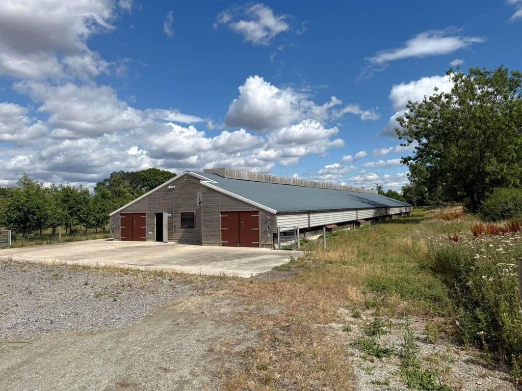 Taynton, Gloucester GL19 - Image 2