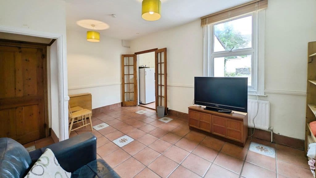 Snowdon Road, Fishponds, Bristol BS16 - Image 2