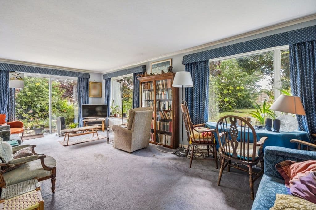 Coombe Lane, Naphill HP14 - Image 2