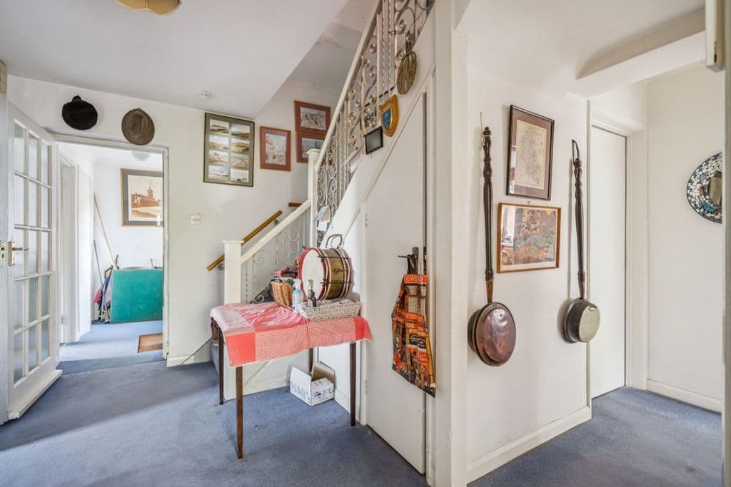 Coombe Lane, Naphill HP14 - Image 5