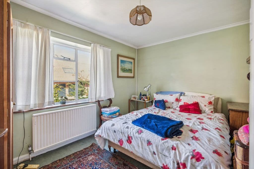 Coombe Lane, Naphill HP14 - Image 8