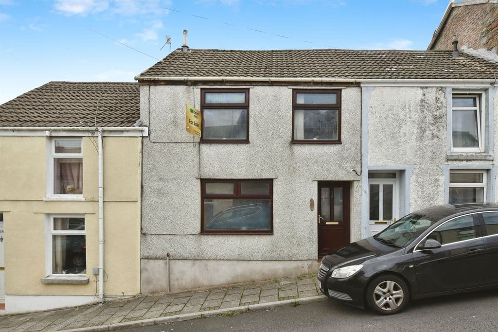 Ynysllwyd Street, Aberdare CF44 - Image 2