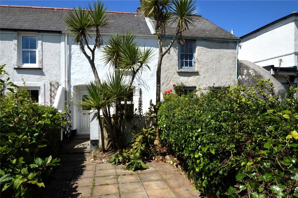 Glebe Row, Phillack, Hayle, Cornwall TR27 - Image 1