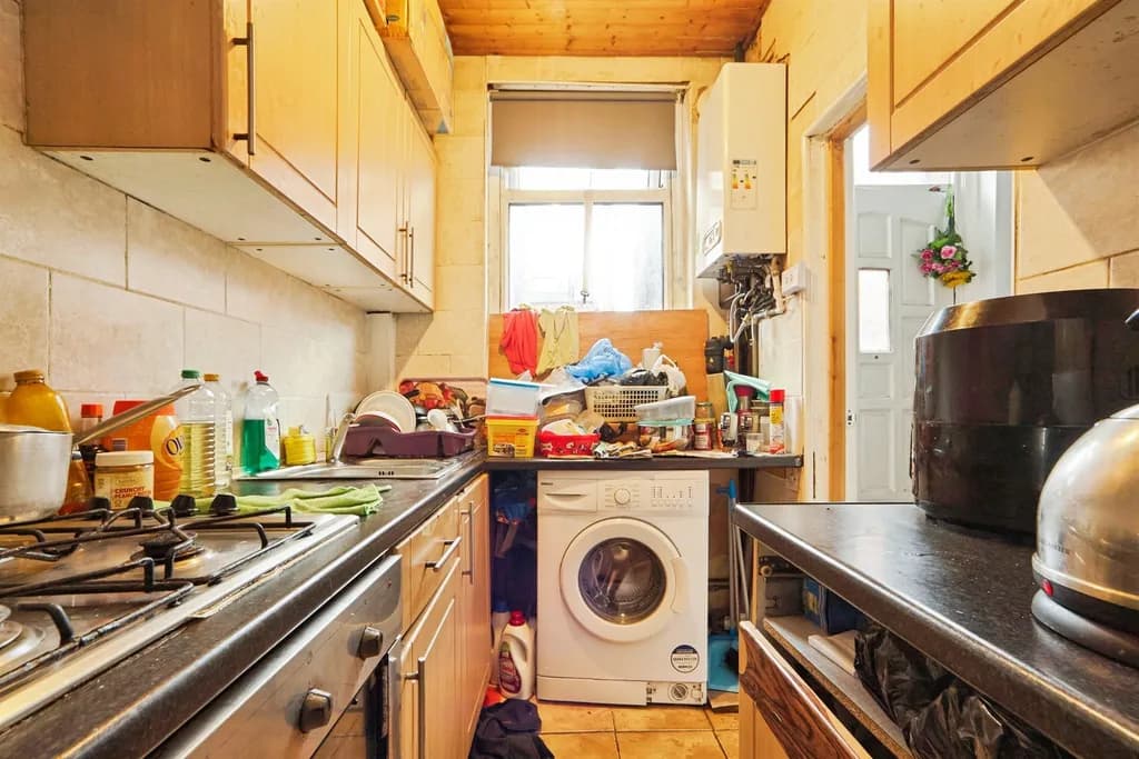Lambton Terrace, Leeds LS8 - Image 8