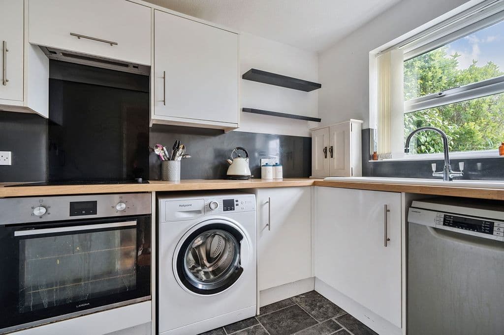Stennack Parc, Trewellard TR19 - Image 6