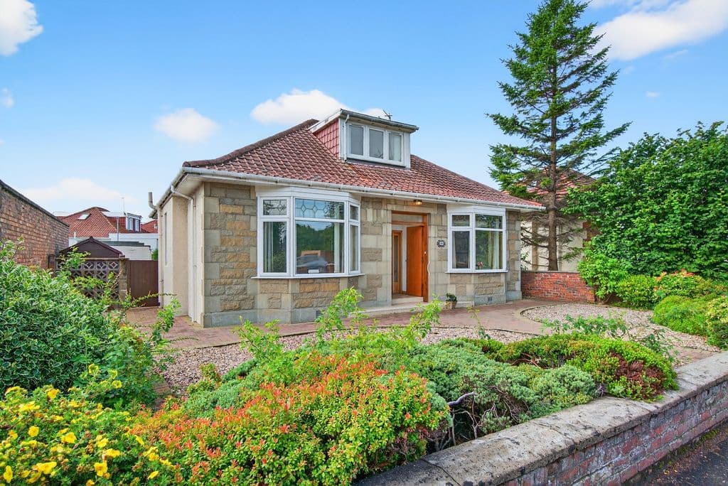 View property at 96 Holmston Road, Ayr KA7