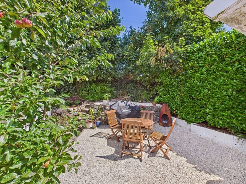 Meneth, Gweek, Charming Rural Creekside Village TR12 - Image 4