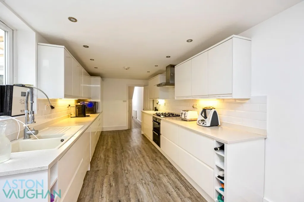 Sackville Road, Hove BN3 - Image 3