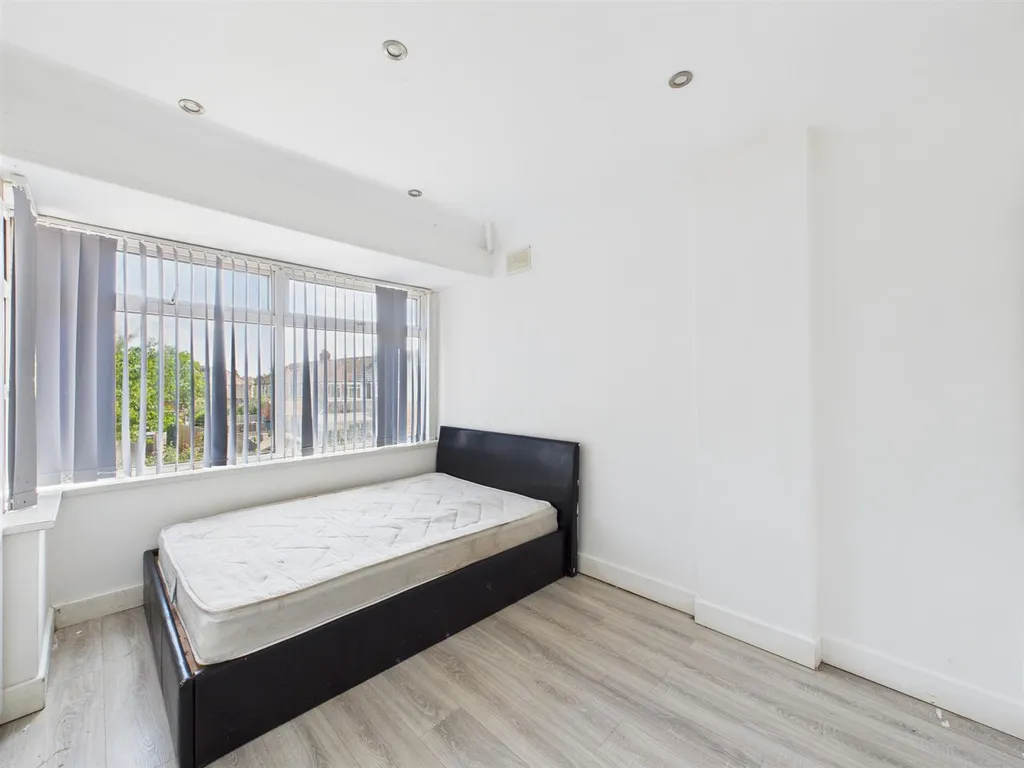 John Grace Street, Cheylesmore, Coventry CV3 - Image 5