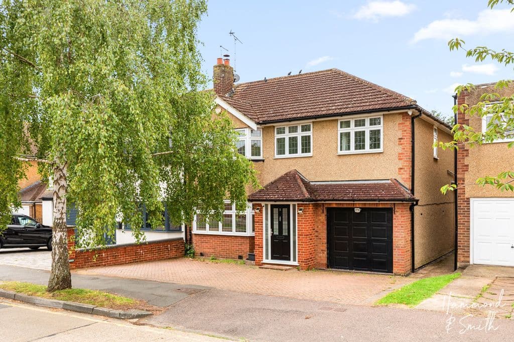 Baldocks Road, Theydon Bois CM16 - Image 1