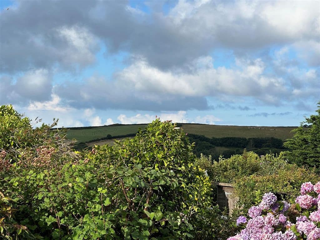 Treza Road, Porthleven TR13 - Image 2