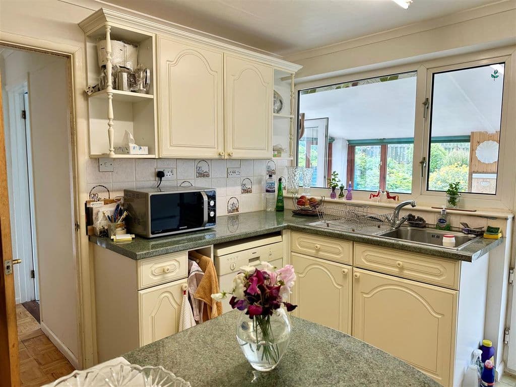 Treza Road, Porthleven TR13 - Image 7
