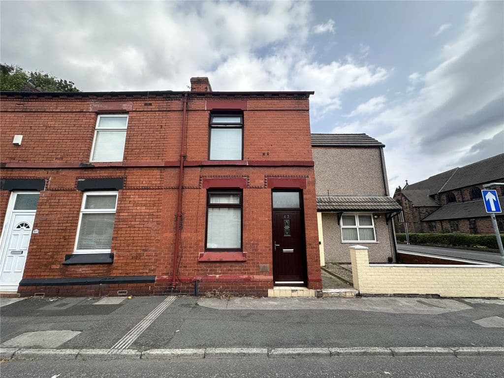 View property at Ellamsbridge Road, St. Helens, Merseyside WA9