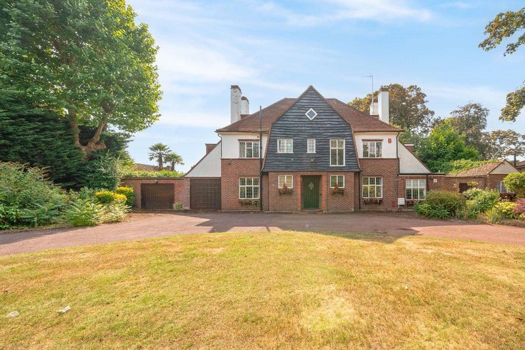 View property at Nascot Wood Road, Watford, Hertfordshire WD17