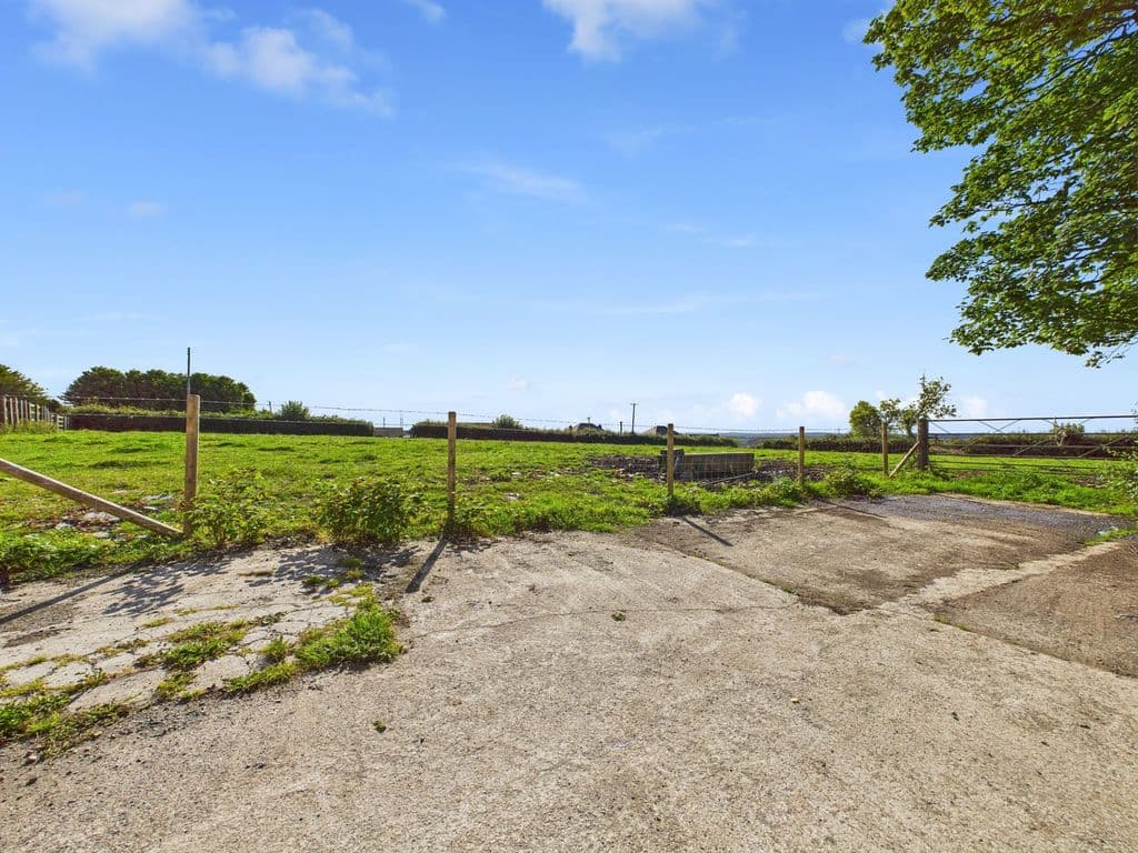 Waunyrhafod, Hermon SA33 - Image 2
