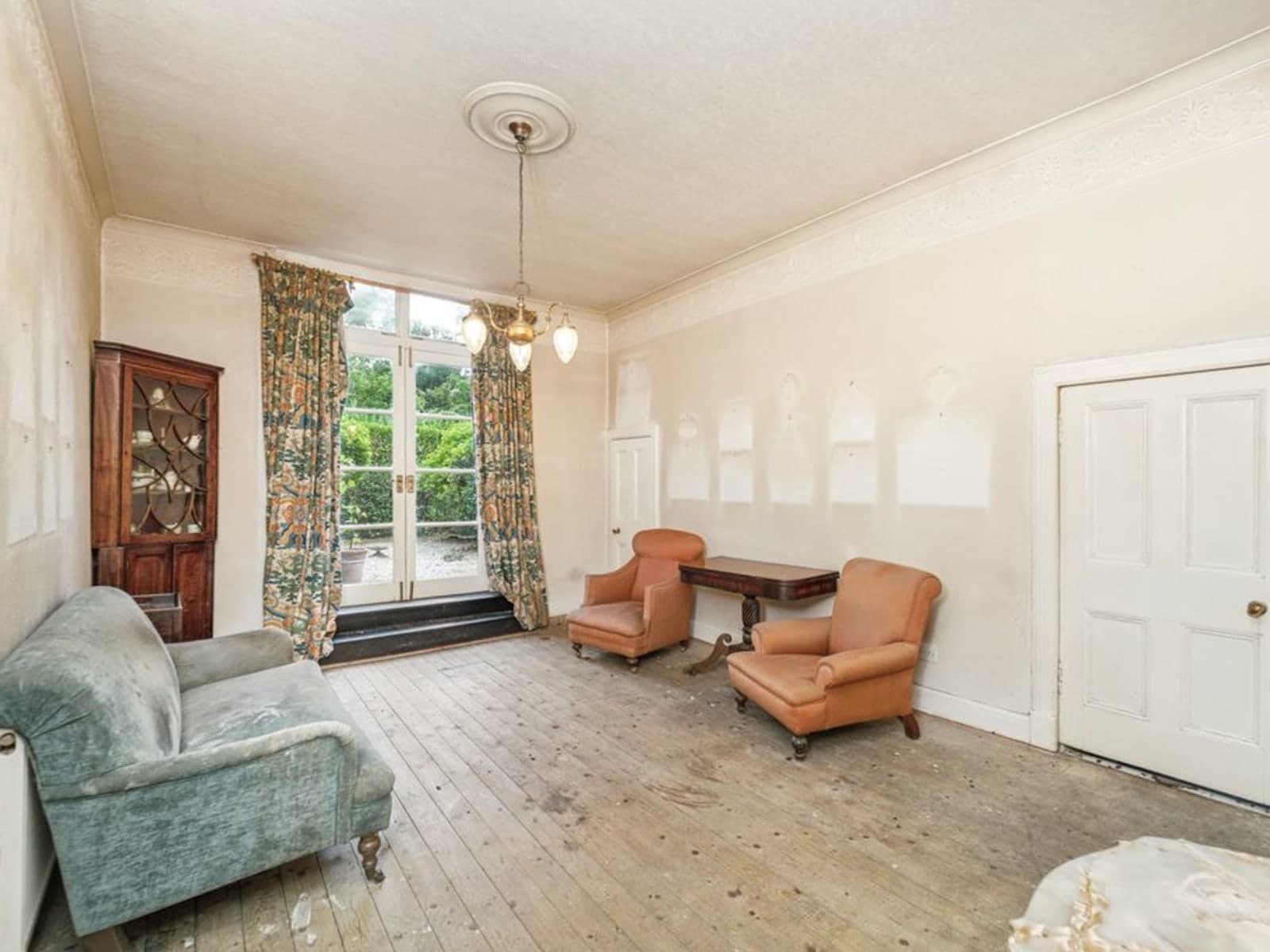 Flat 2, 12 Princes Gardens, Dowanhill G12 - Image 3