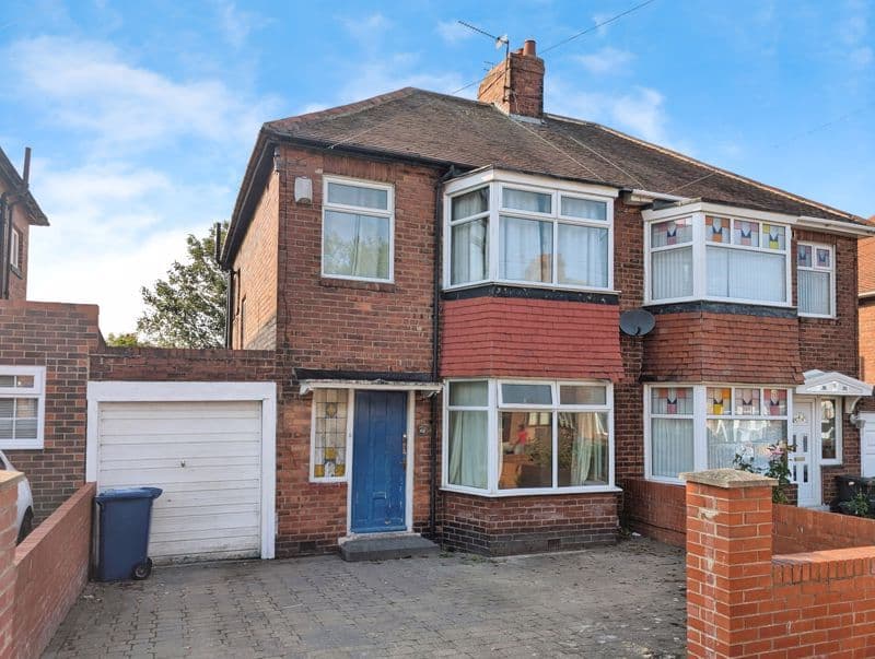 View property at Ovington Grove, Fenham, Newcastle Upon Tyne NE5