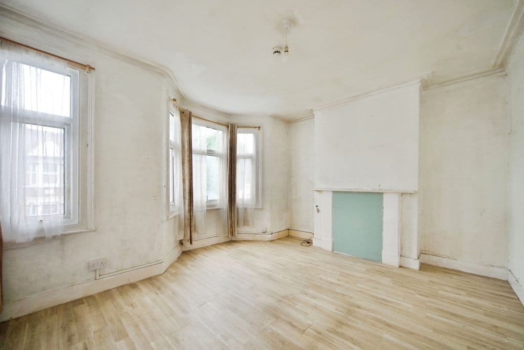 Westerham Road, London E10 - Image 5