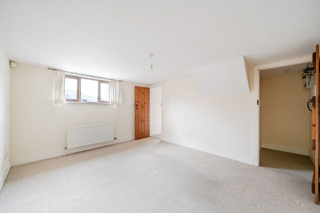 Lee Road, Saunderton Lee, Princes Risborough HP27 - Image 7