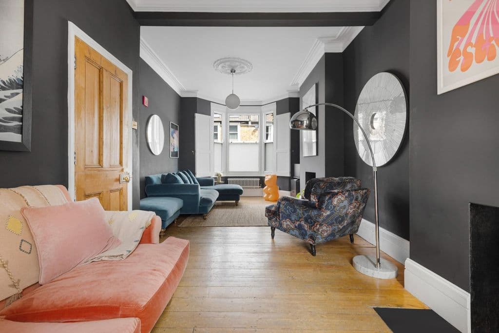 View property at Tyssen Road, London N16