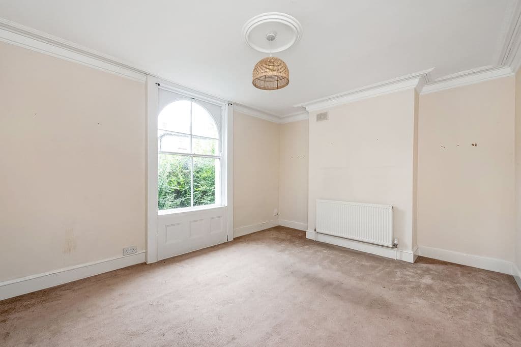 Fairfield Grove, Charlton SE7 - Image 2