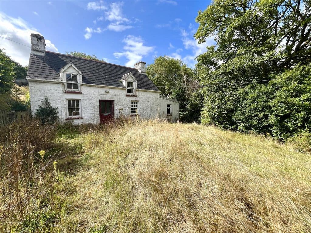 Moylegrove, Cardigan SA43 - Image 1