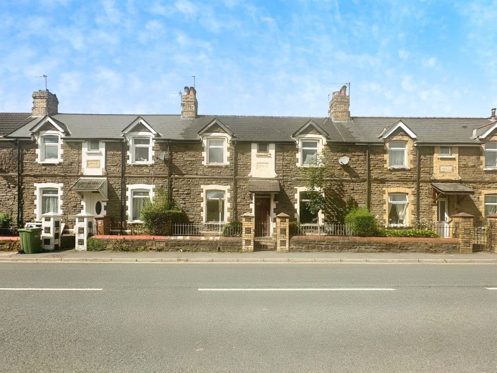 View property at Blackwood Road, Pontllanfraith, Blackwood NP12