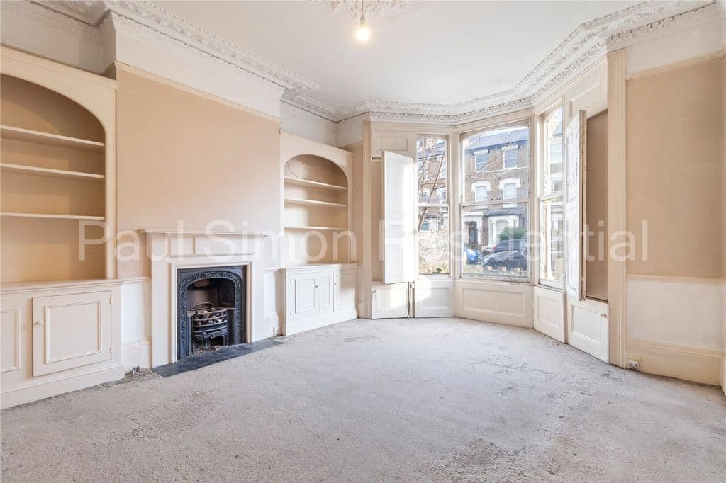 Upper Tollington Park, Stroud Green, London N4 - Image 2