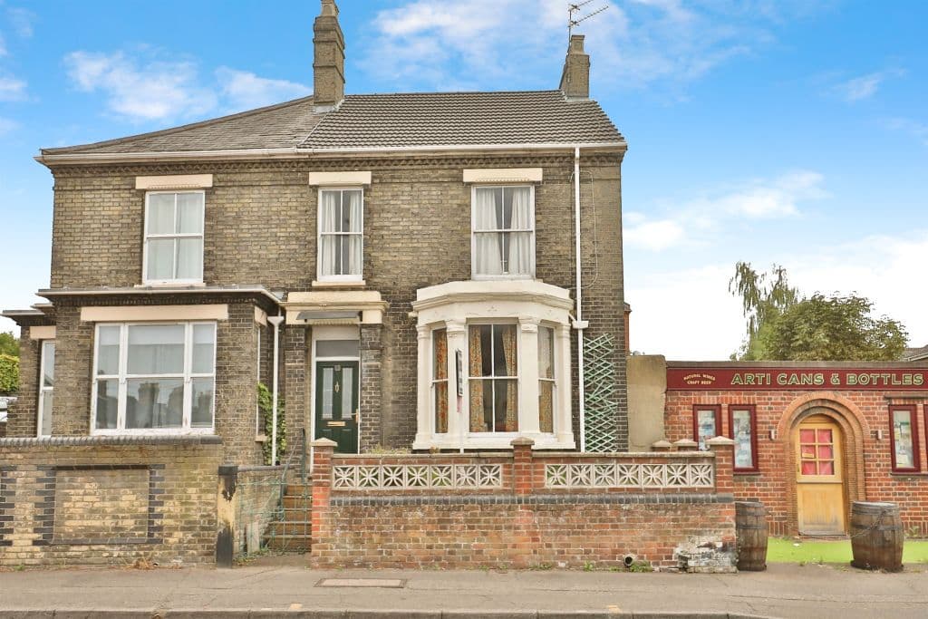 View property at Magdalen Road, Norwich NR3