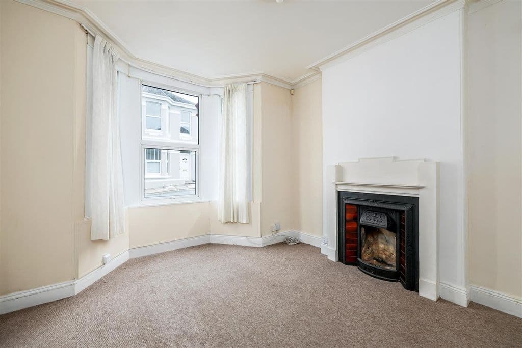 Clayton Road, Plymouth PL4 - Image 2