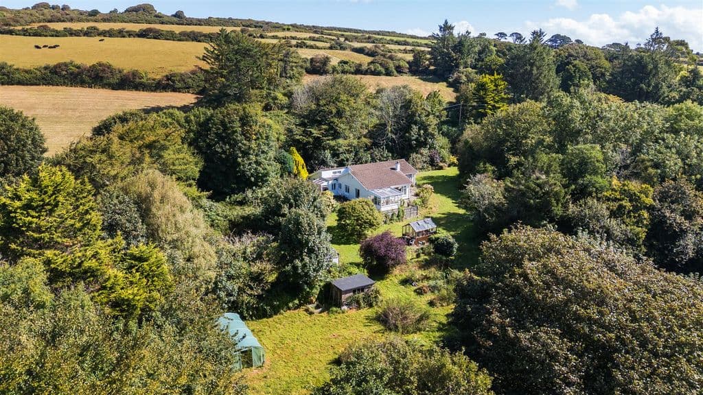 Bungalow Set Within Approximately 8 Acres, Nancledra TR20 - Image 2