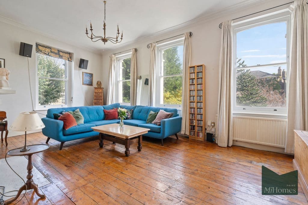 Manor Road, London N16 - Image 2