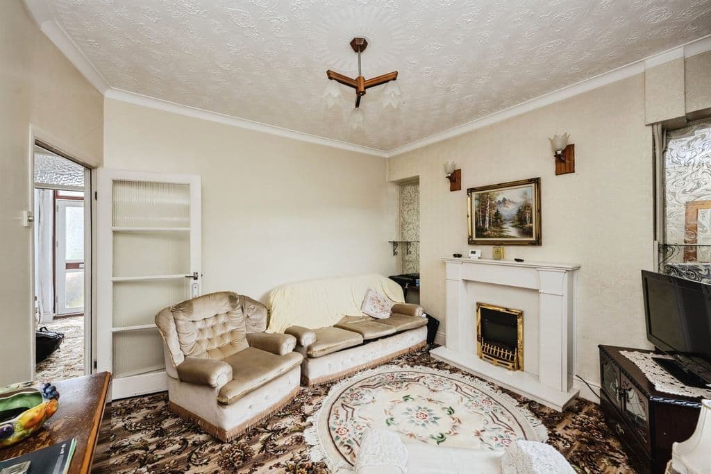 Clydach Road, Ynysforgan, Swansea SA6 - Image 3