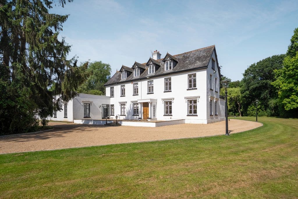 View property at Ascot Road, Maidenhead SL6