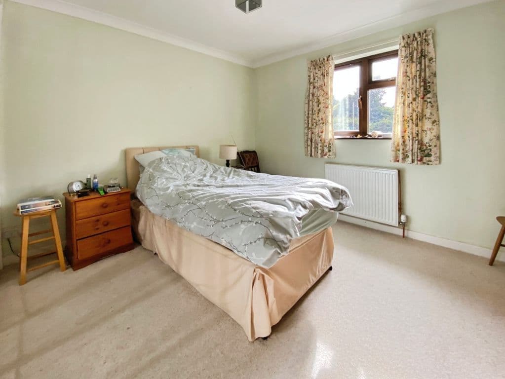 Bungalow With No Onward Chain, Falmouth TR11 - Image 8