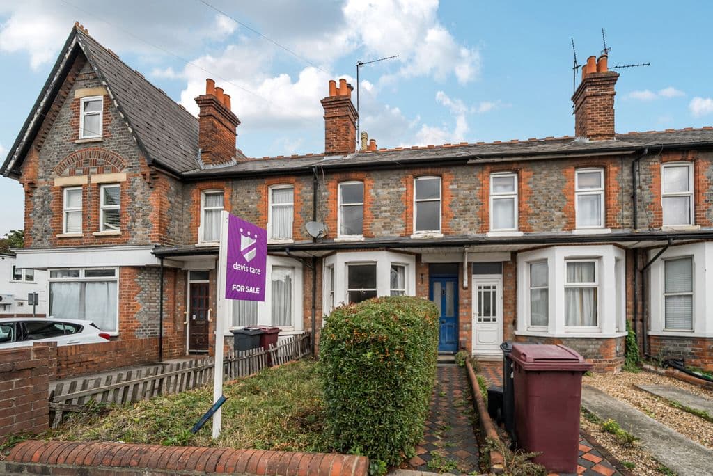 Gosbrook Road, Caversham, Reading, Berkshire RG4 - Image 1
