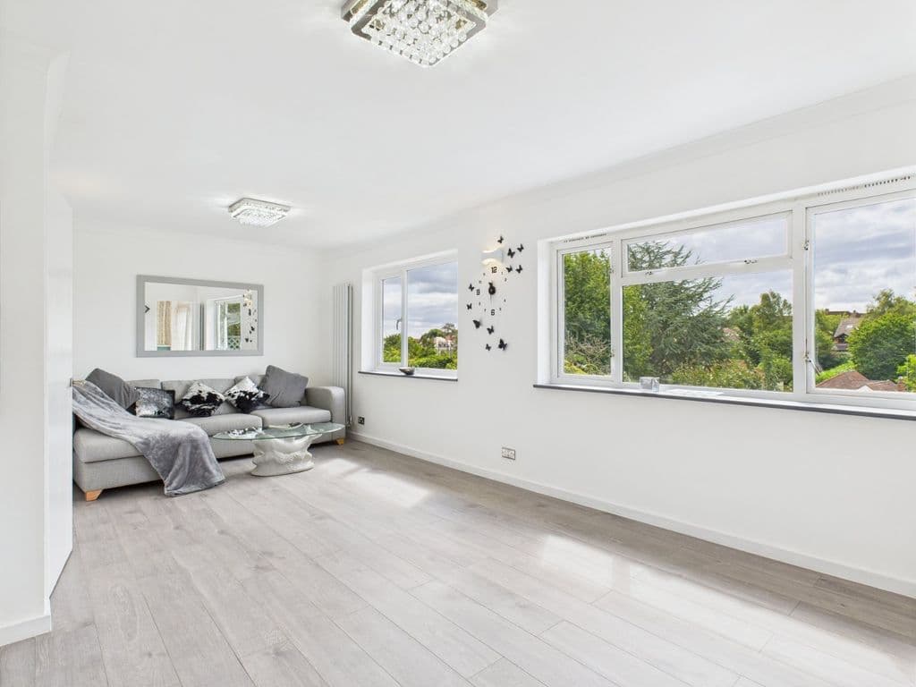 Sycamore Close, Chalfont St. Giles, Buckinghamshire HP8 - Image 6