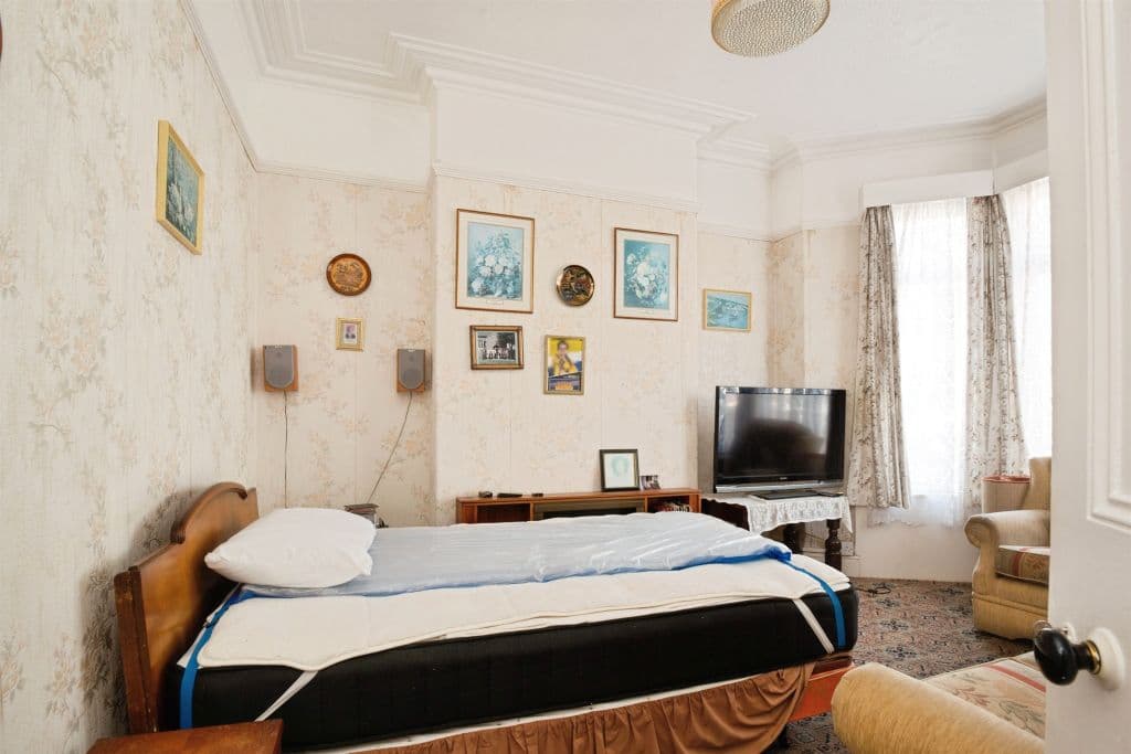 Mackintosh Place, Roath, Cardiff CF24 - Image 3