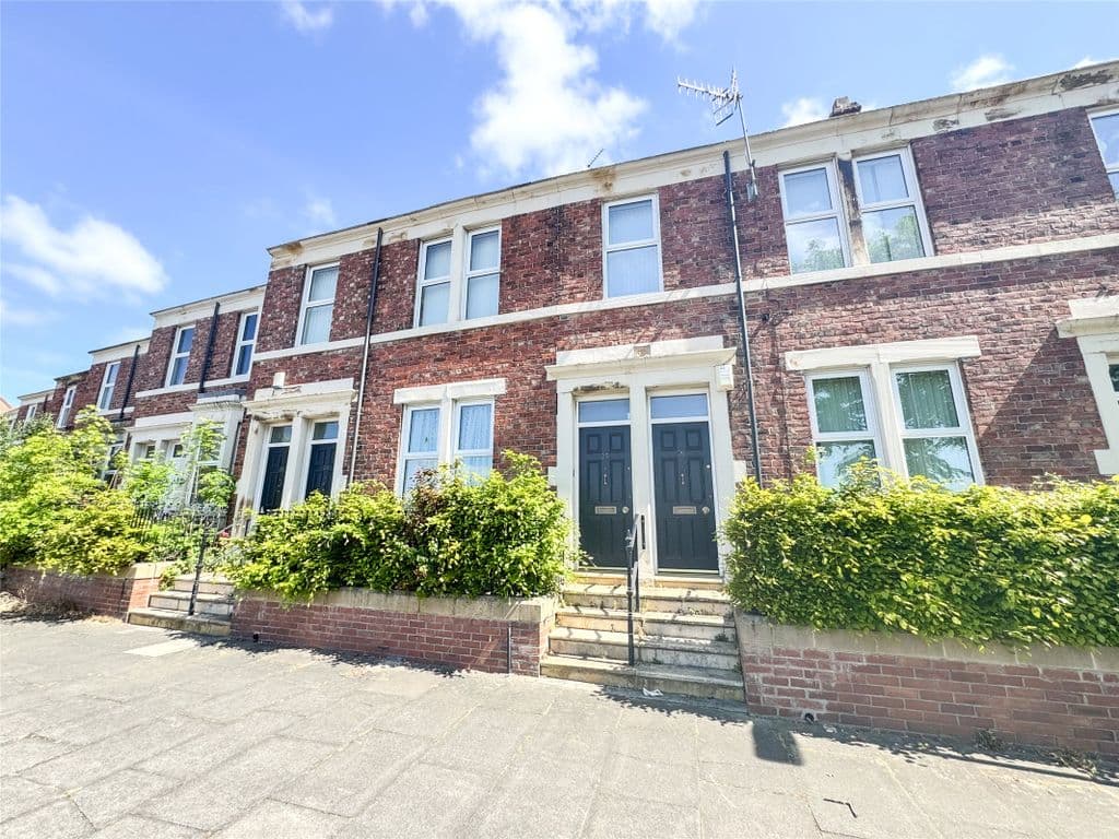 Bensham Crescent, Bensham NE8 - Image 1
