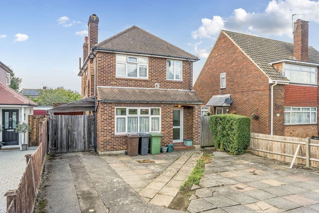 View property at Ruxley Lane, Epsom KT19