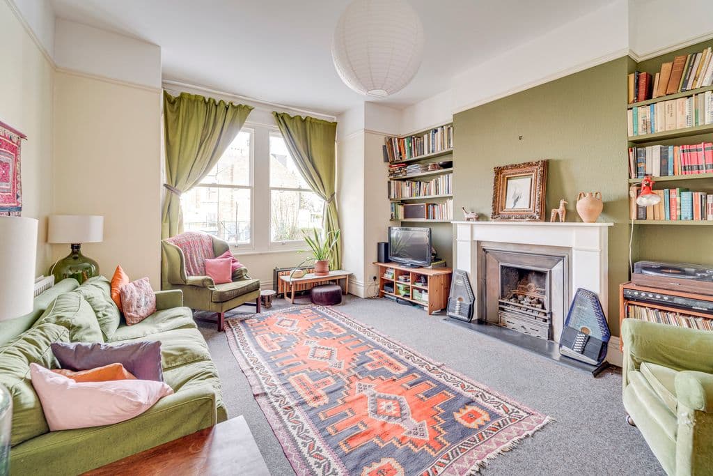 Dickenson Road, Crouch End N8 - Image 2