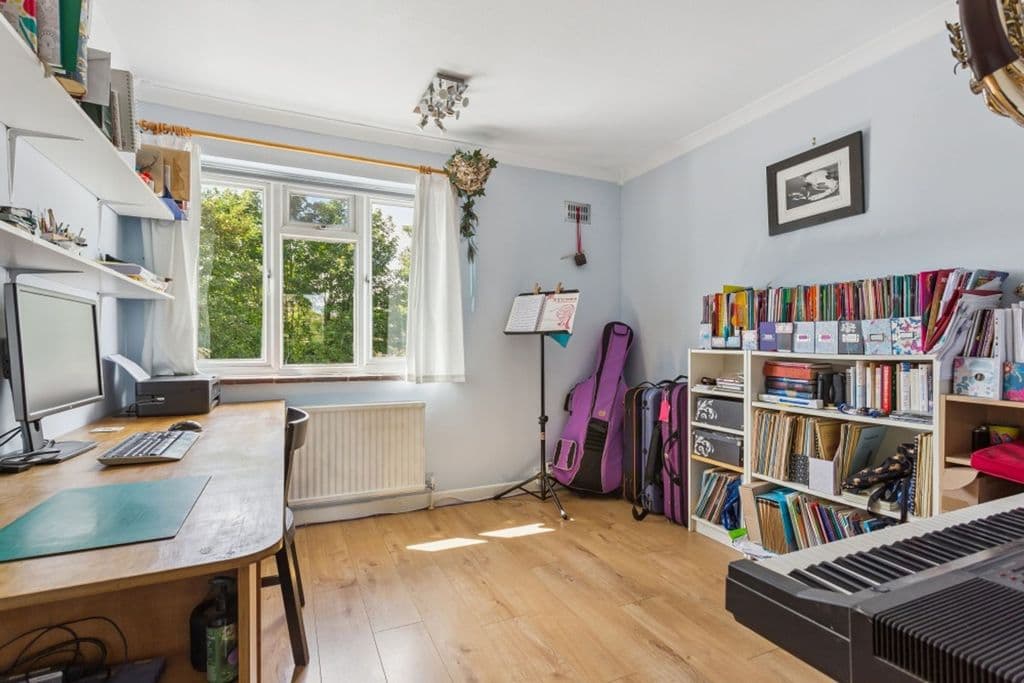 Highfield Road, Princes Risborough HP27 - Image 10