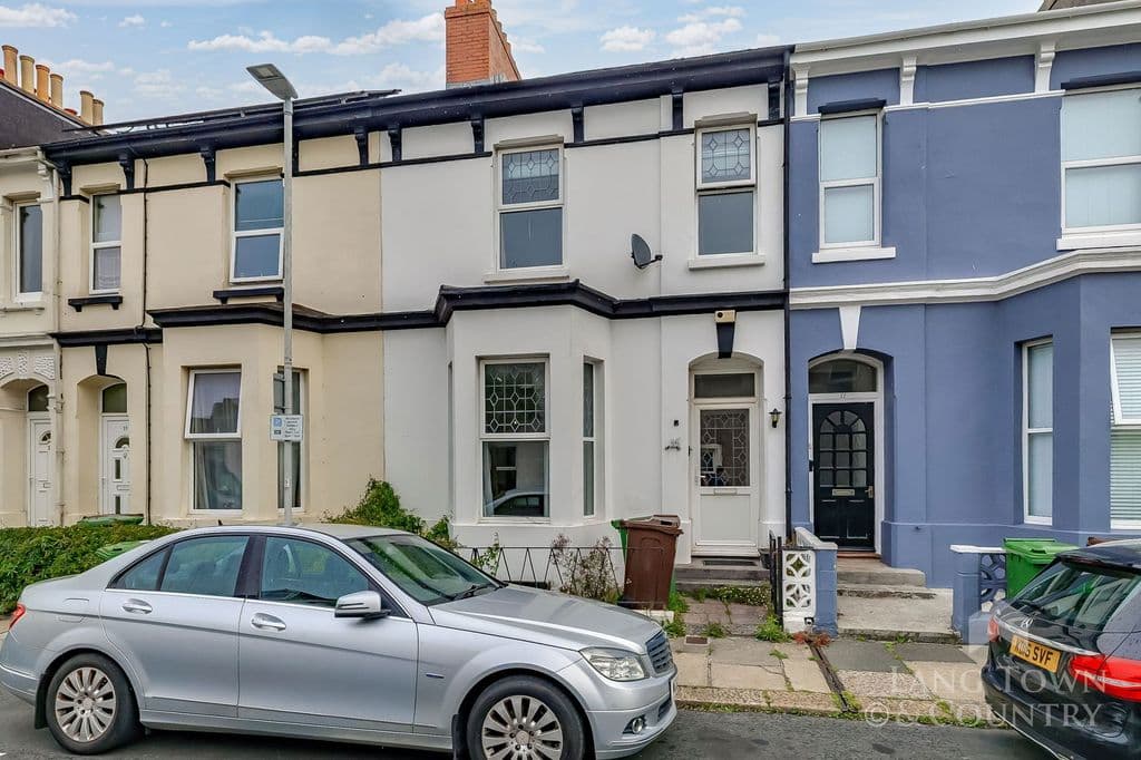 View property at Kensington Road, Greenbank, Plymouth PL4