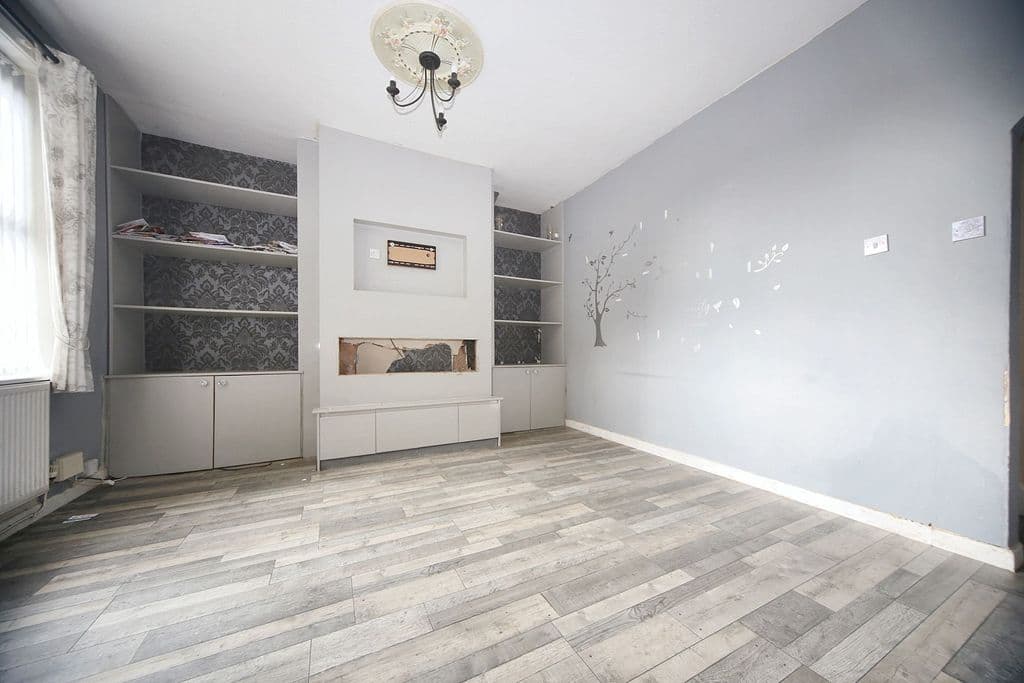 Leader Street, Pemberton WN5 - Image 3