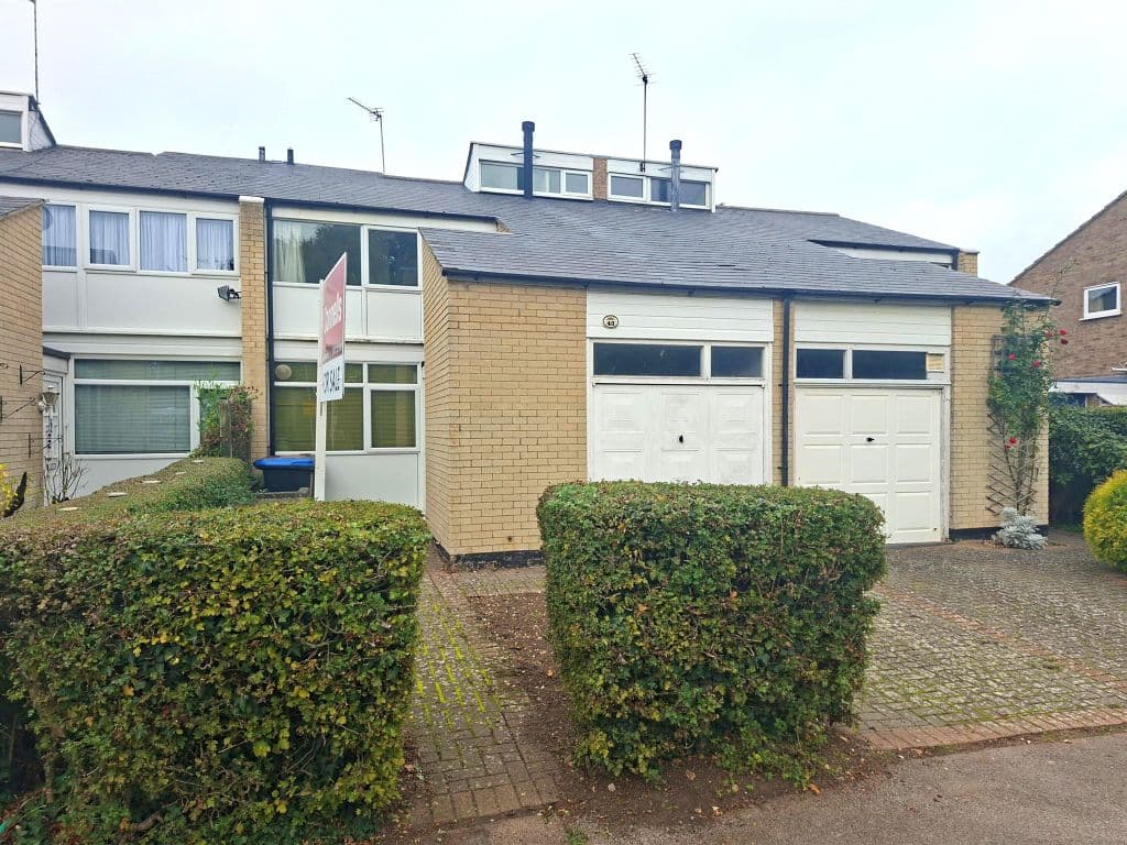 Herns Lane, Welwyn Garden City AL7 - Image 1